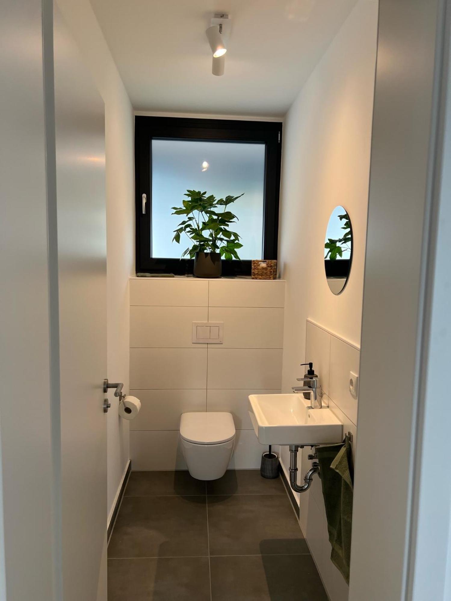 Moderne Ferienwohnung Mit Terrasse, Grill & Privatparkplatz Venningen Dış mekan fotoğraf
