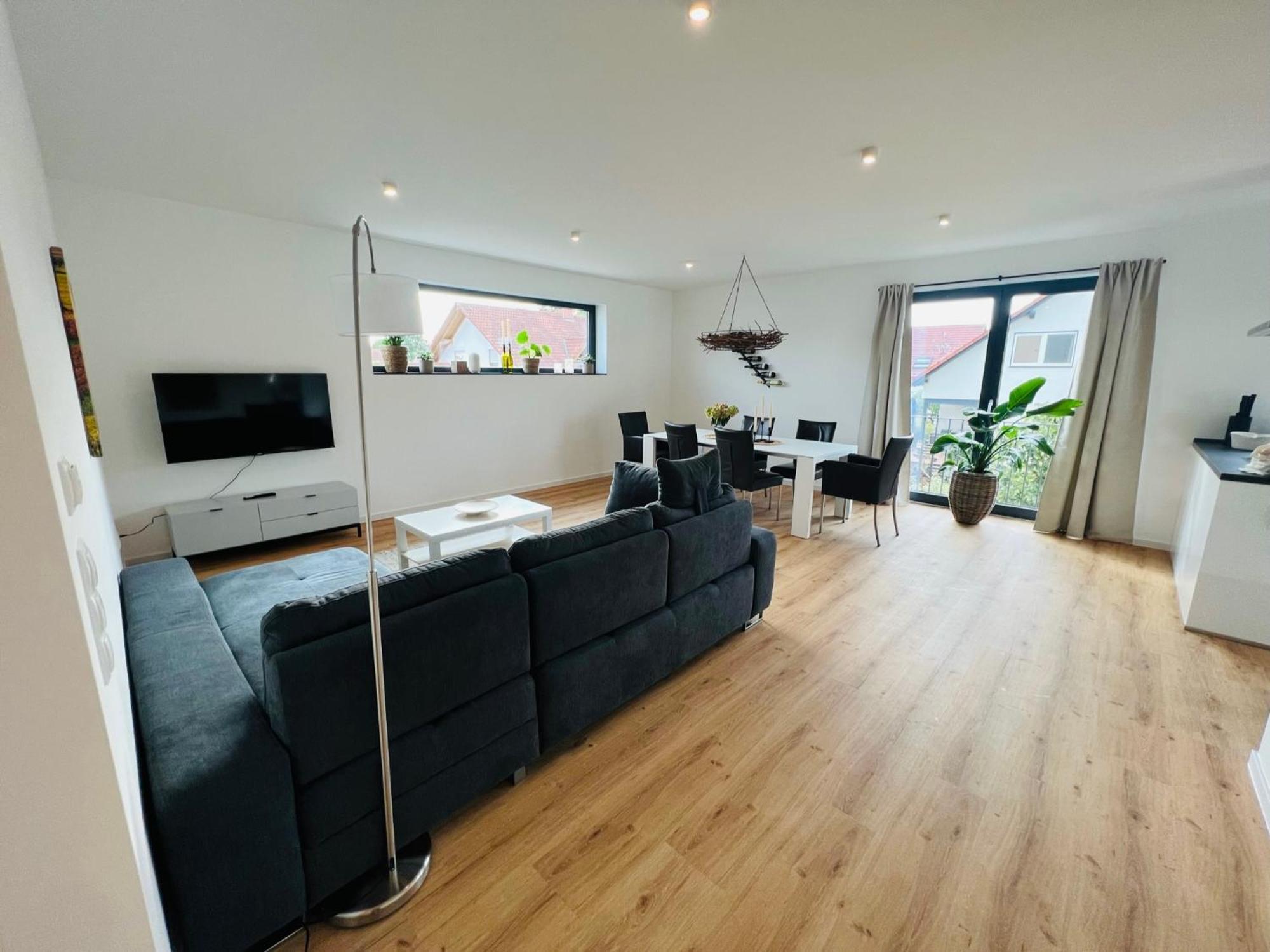 Moderne Ferienwohnung Mit Terrasse, Grill & Privatparkplatz Venningen Dış mekan fotoğraf